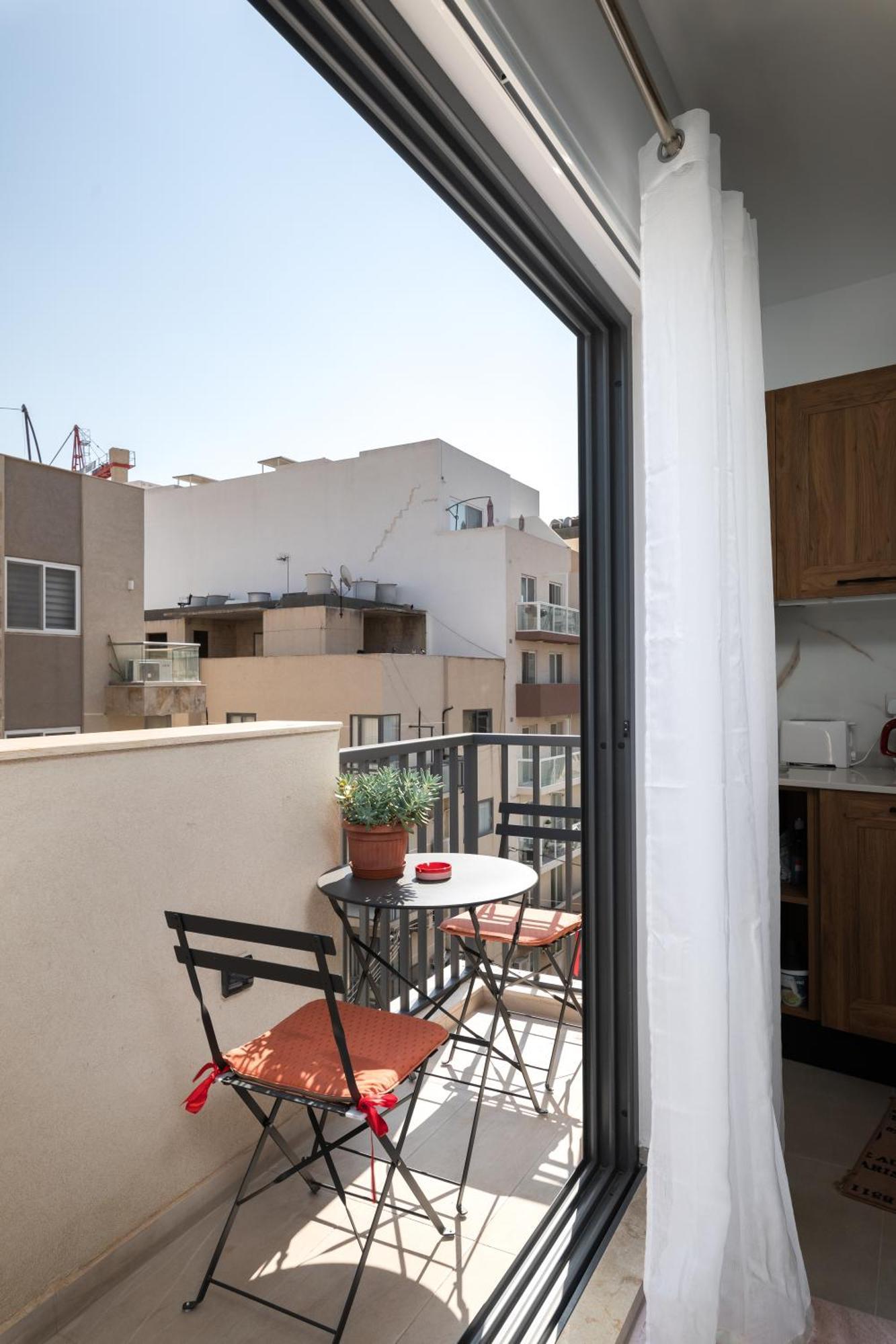 Modern 2Br Stylish Apartment With 2 Balconies - Close To St Julian'S & Sliema & Yacht Marina Pietà Kültér fotó